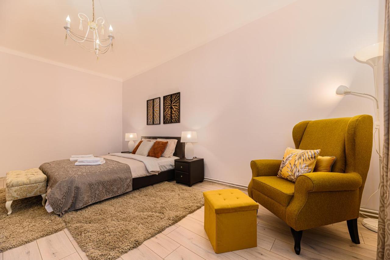 Chic&View Brasov Apartment Екстериор снимка