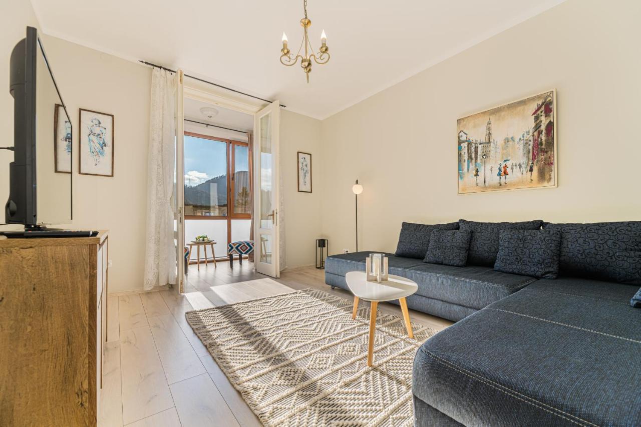 Chic&View Brasov Apartment Екстериор снимка
